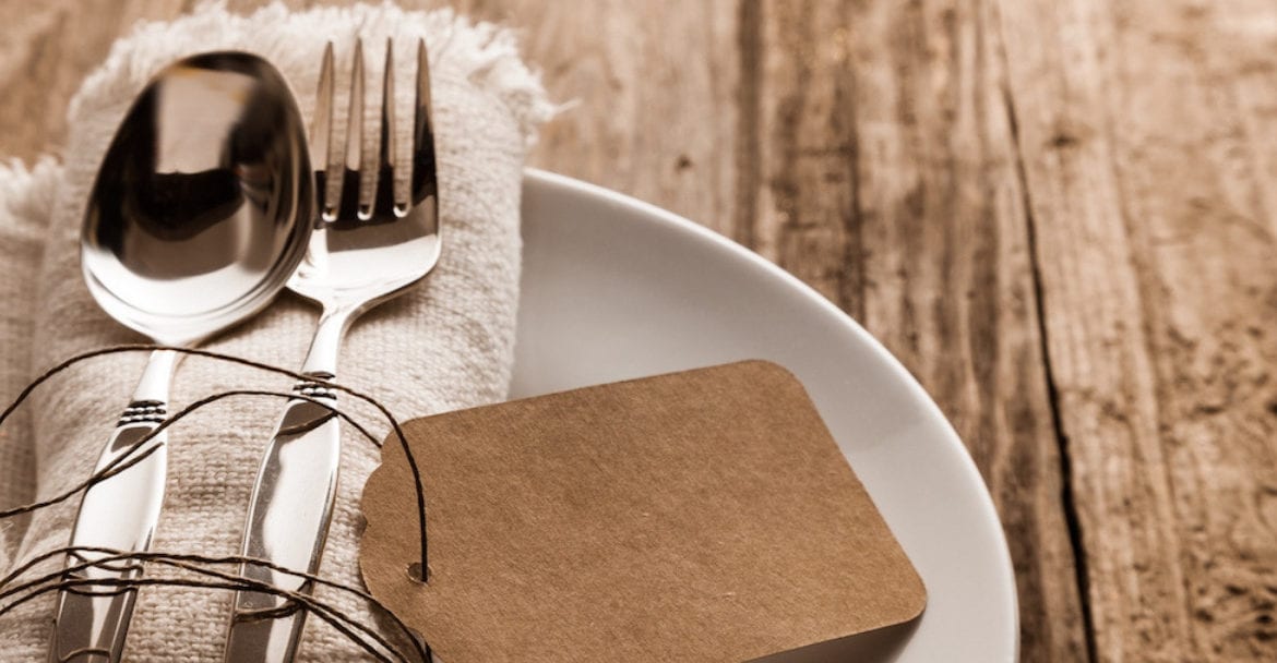 Cortesie per gli ospiti. Bon Ton per cena
