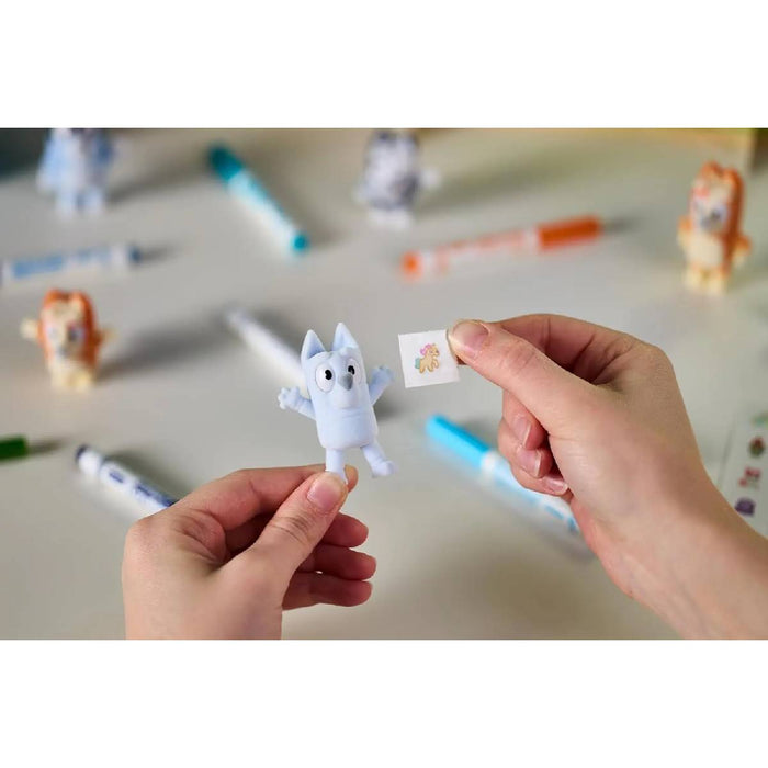 CRAYOLA Washimals Bluey Set Attività Con Adesivi E 4 Cuccioli 6 Pennarelli Lavabili - 74-0253