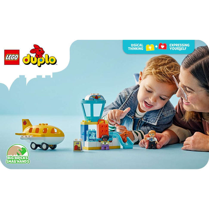 LEGO La Prima Volta In Aeroporto - 10443