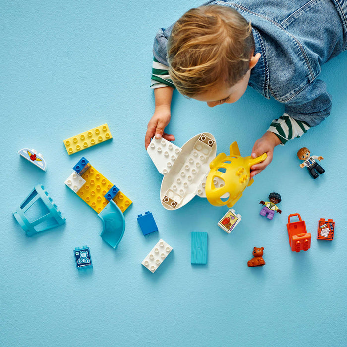 LEGO La Prima Volta In Aeroporto - 10443