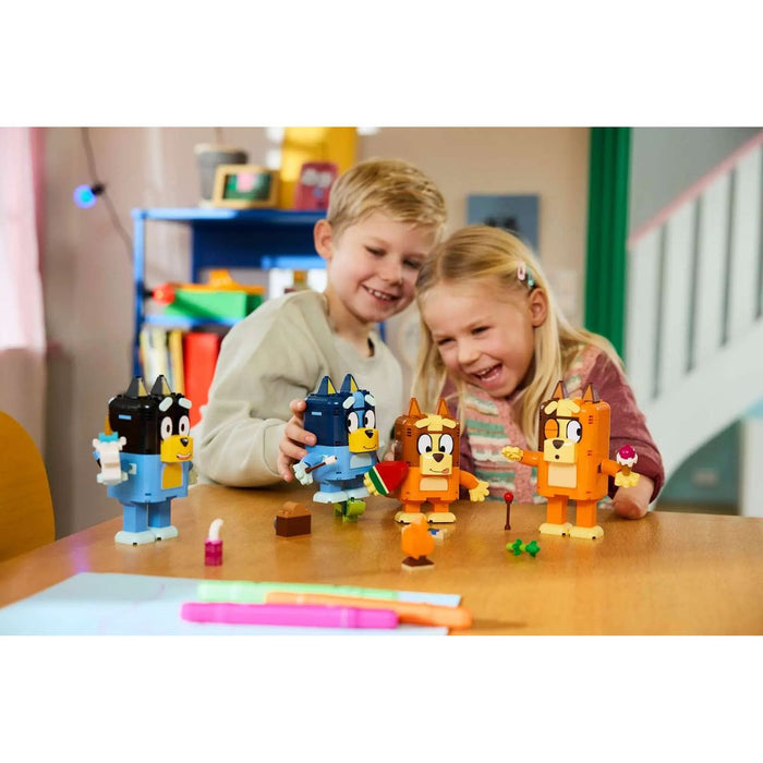 LEGO Famiglia Bluey In Mattoncini - 11217, Giochi Didattici Con 4 Personaggi E Accessori, Regalo Di Compleanno Bambini 5+