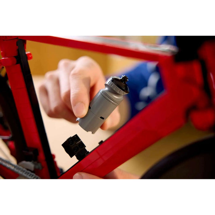 LEGO Bici Da Corsa - 11380, Kit Modellismo Per Adulti Con Pneumatici, Deragliatore E Supporto, Regalo Per Fan Di Ciclismo