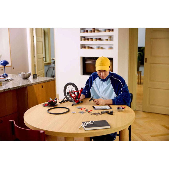 LEGO Bici Da Corsa - 11380, Kit Modellismo Per Adulti Con Pneumatici, Deragliatore E Supporto, Regalo Per Fan Di Ciclismo