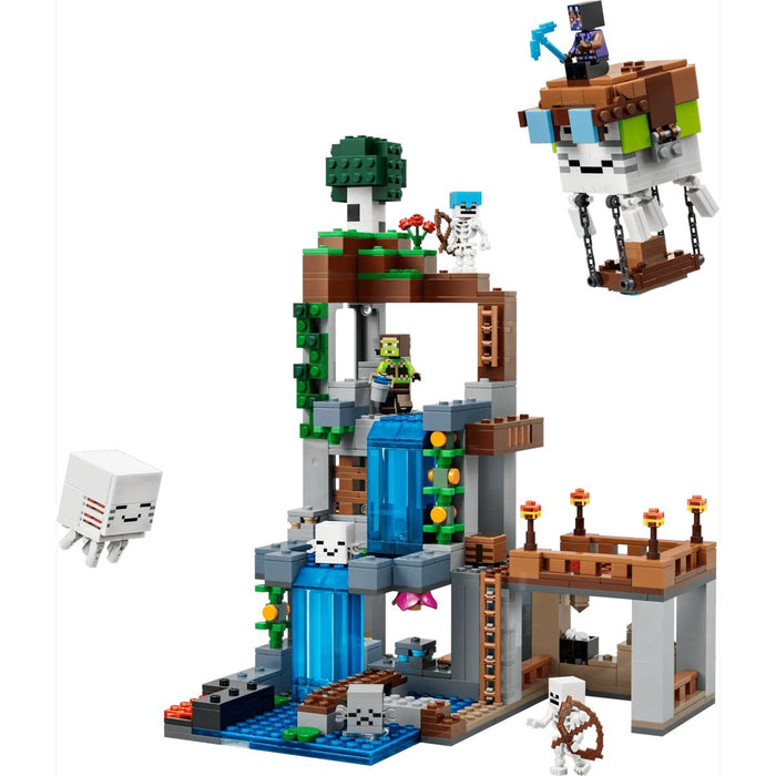 LEGO Stazione Di Ghast - 21597, Giocattolo Con 8 Personaggi E Accessori, Regalo Per Gamer E Bambini Da 9 Anni In Su
