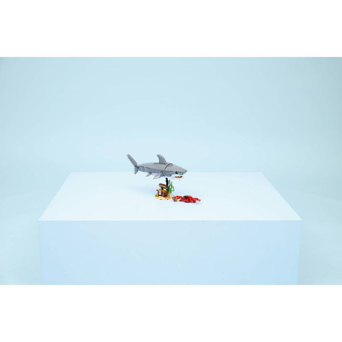 LEGO Squalo Con Scrigno Del Tesoro - 31381