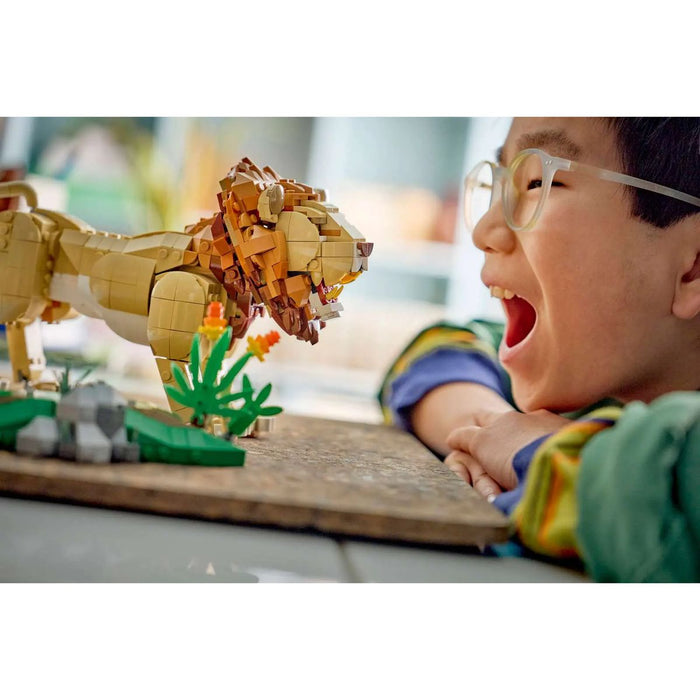 LEGO 3In1 Animali Selvatici: Leone Maestoso Giocattolo - 31386, Trasformabile In Leonessa O In 2 Cuccioli, Regalo Da 9+