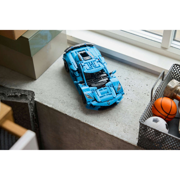 LEGO Chevrolet Corvette Stingray Blu - 42217
