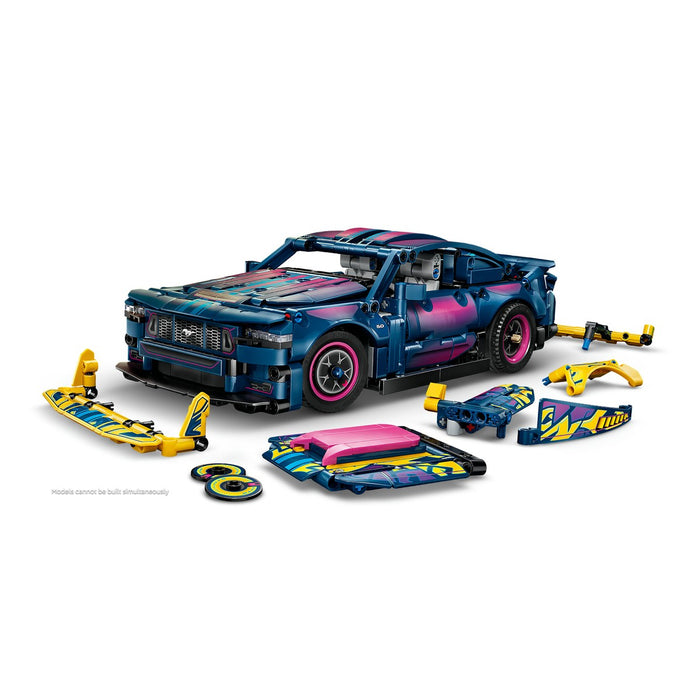 LEGO Ford Mustang Gt Custom Garage