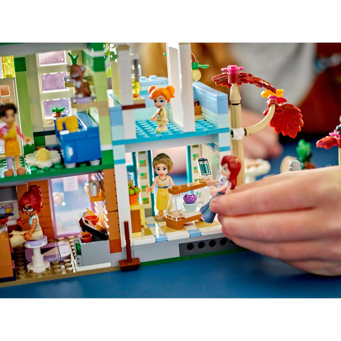LEGO Appartamenti E Negozi Heartlake City - 42670