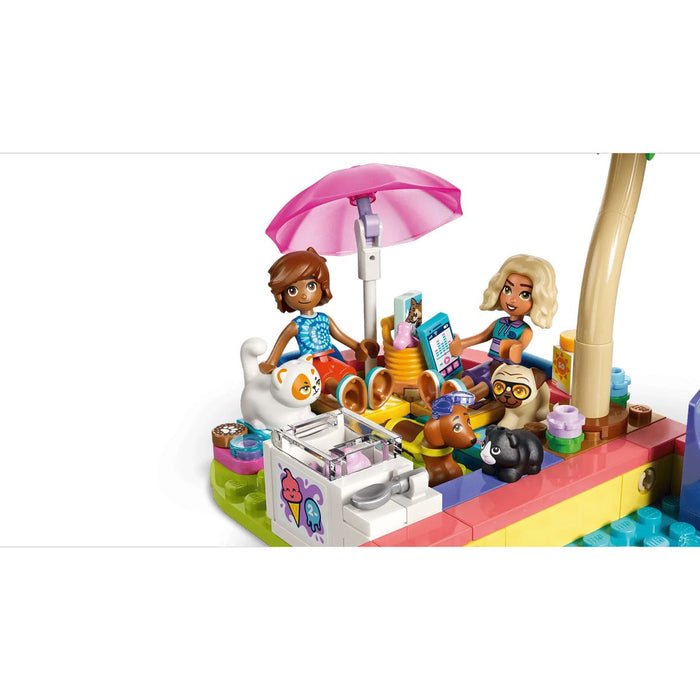 LEGO Divertente Giornata Al Parco Acquatico - 42676, Giocattolo Con Scivolo, 2 Mini Bamboline E 4 Animali, Regalo Da 6+
