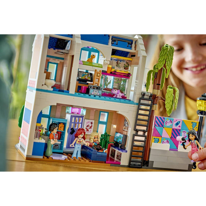 LEGO Casa Della Famiglia Di Liann - 42687