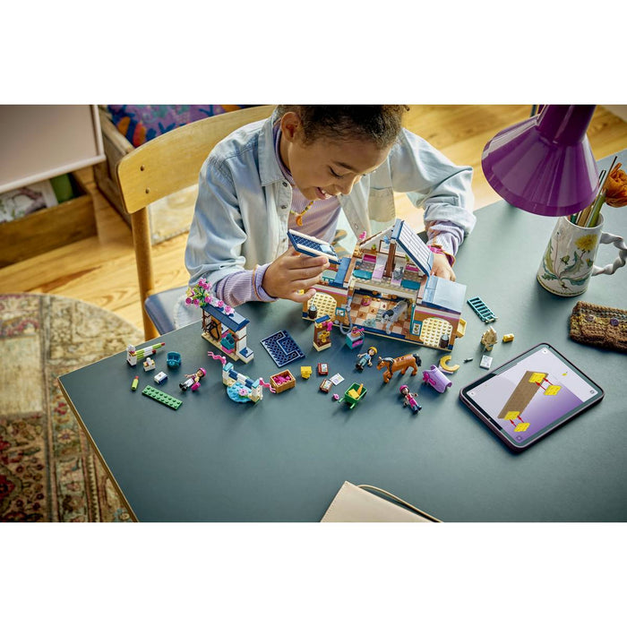 LEGO Scuderia E Accademia Di Equitazione - 42688