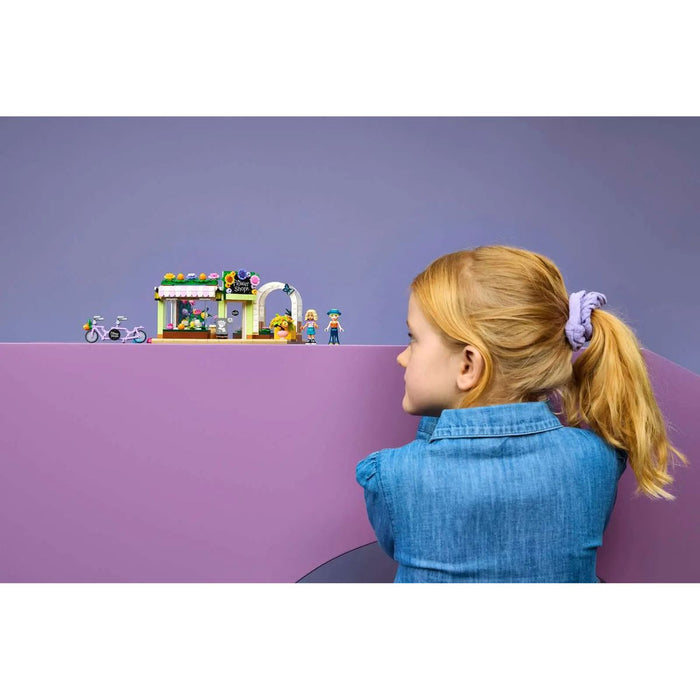 LEGO Negozio Di Fiori Creativo - 42693, Giocattolo Con Fiori Finti, Bouquet, 2 Mini Bamboline E Accessori, Regalo Da 7+