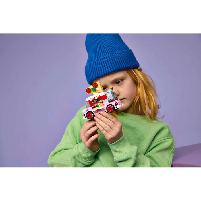 LEGO Furgone Delle Pizze - 42694, Giocattolo Con 2 Mini Bamboline, Cane E Accessori, Regalo Di Compleanno Bambini Da 6+