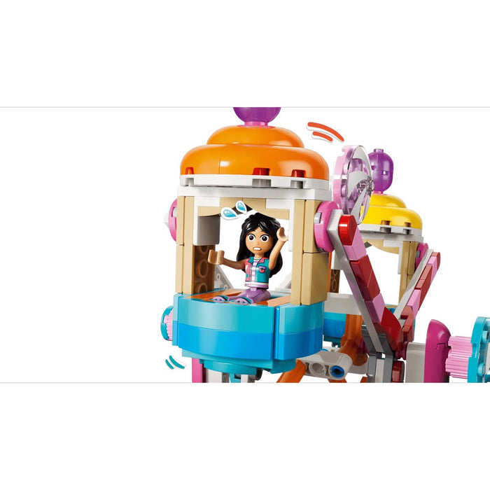LEGO Ruota Panoramica Dolci E Cupcake - 42700, Giocattolo Con Giostra Da Luna Park, 3 Mini Bamboline, Regalo Bambini 7+