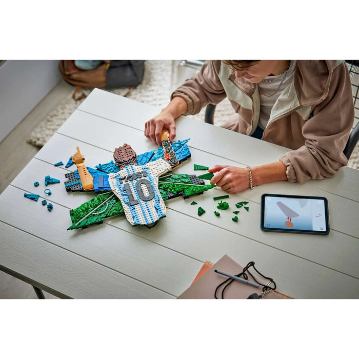 LEGO Lionel Messi – Celebrazione - 43018, Wall Art 3D Fai Da Te, Decorazione Da Parete, Regalo A Tema Calcio Da 14+