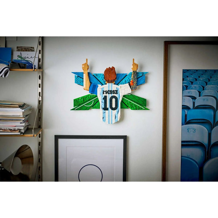 LEGO Lionel Messi – Celebrazione - 43018, Wall Art 3D Fai Da Te, Decorazione Da Parete, Regalo A Tema Calcio Da 14+