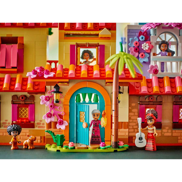 LEGO La Magica Casa Dei Madrigal - 43245