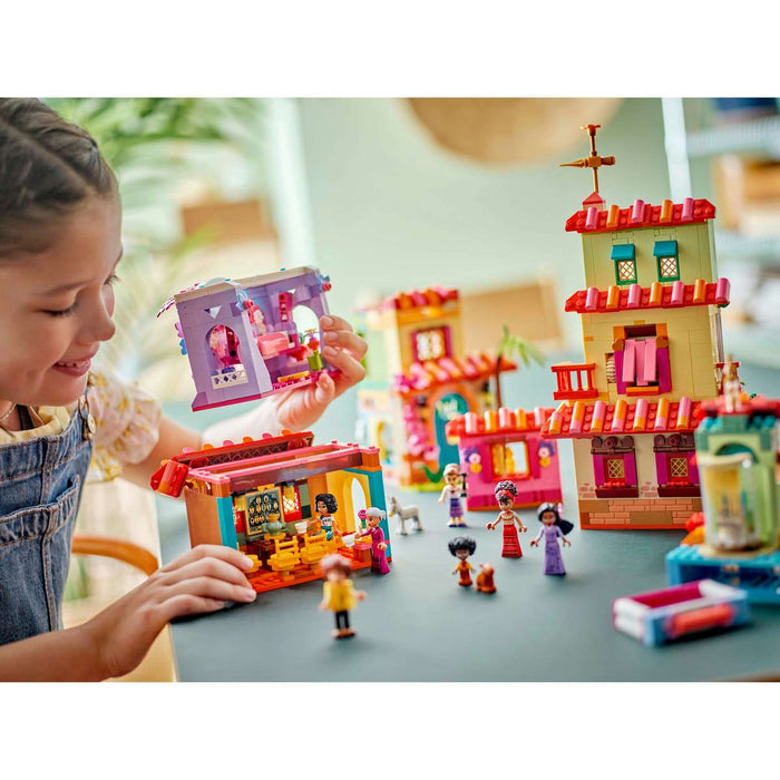 LEGO La Magica Casa Dei Madrigal - 43245