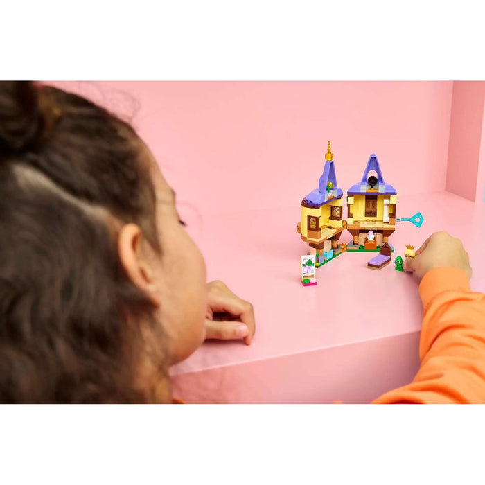 LEGO La Mini-Torre Di Rapunzel - 43294, Gioco Con 2 Mini Bamboline, Pascal, Accessori E Serratura, Regalo 5+