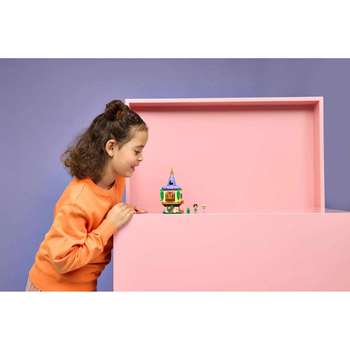 LEGO La Mini-Torre Di Rapunzel - 43294, Gioco Con 2 Mini Bamboline, Pascal, Accessori E Serratura, Regalo 5+