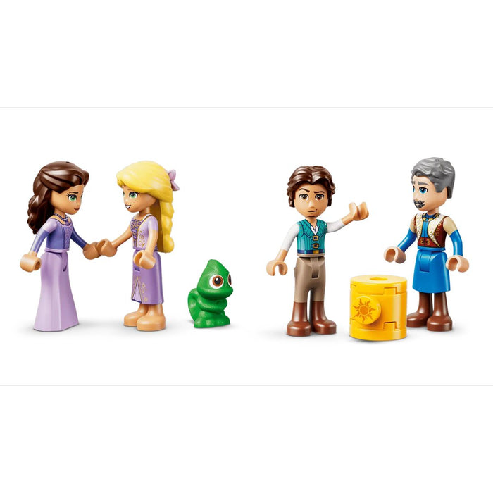 LEGO Il Castello Di Rapunzel - 43297, Giocattolo Con 4 Mini Bamboline E Figura Di Pascal, Regalo Bambine 6+