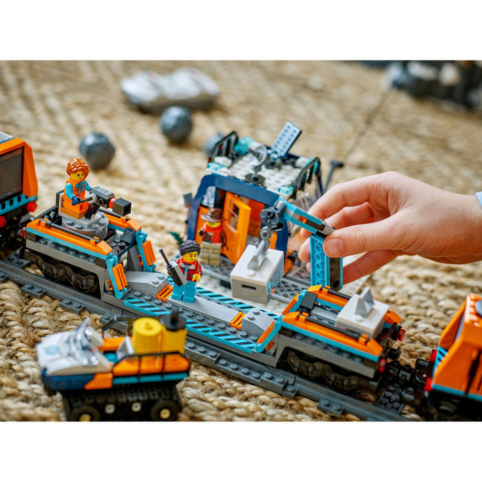 LEGO Treno Espresso Artico Degli Esploratori - 60470