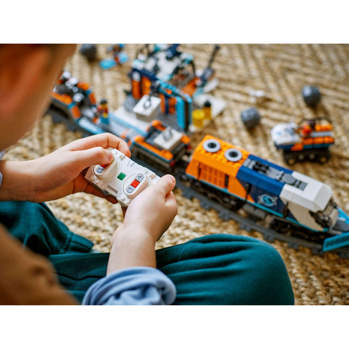 LEGO Treno Espresso Artico Degli Esploratori - 60470