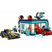 LEGO Autolavaggio Drive-In Giocattolo Con 2 Modellini Di Auto - 60497, Funzione Di Lavaggio E 4 Minifigure, Regalo Da 6+