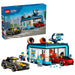LEGO Autolavaggio Drive-In Giocattolo Con 2 Modellini Di Auto - 60497, Funzione Di Lavaggio E 4 Minifigure, Regalo Da 6+