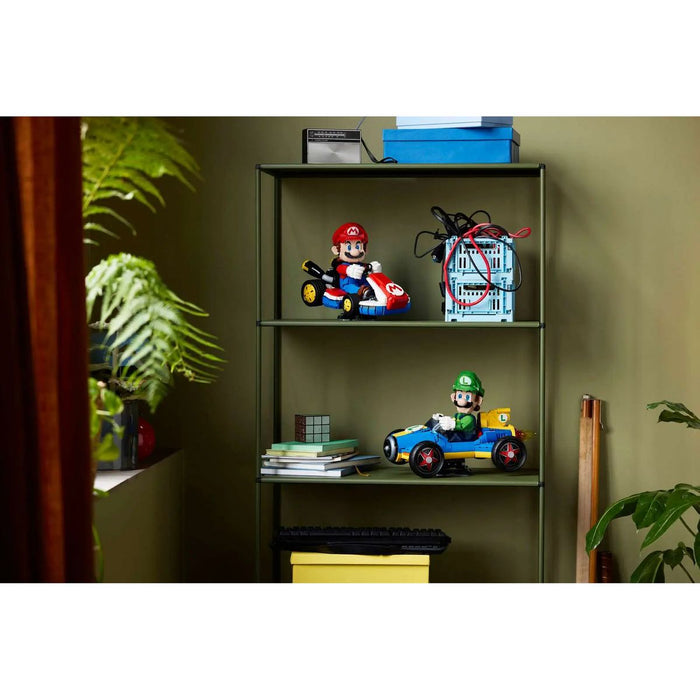 LEGO Mario Kart: Luigi E Mach 8 - 72050, Kit Per Adulti Con Personaggio Nintendo E Auto, Gadget Da Collezione, Regalo Per Gamer
