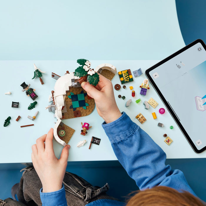 LEGO Il Nascondiglio Del Dottor Hillk