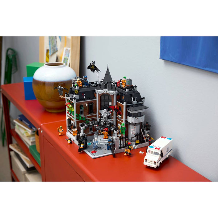 LEGO Arkham Asylum - 76300