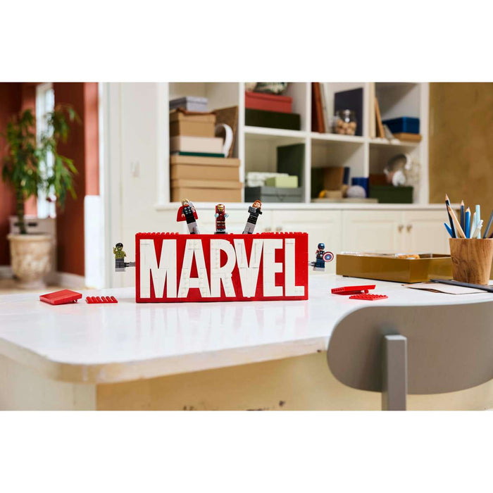 LEGO Logo E Minifigure Marvel - 76313