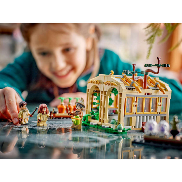LEGO Castello Di Hogwarts Lezione Di Erbologia - 76445