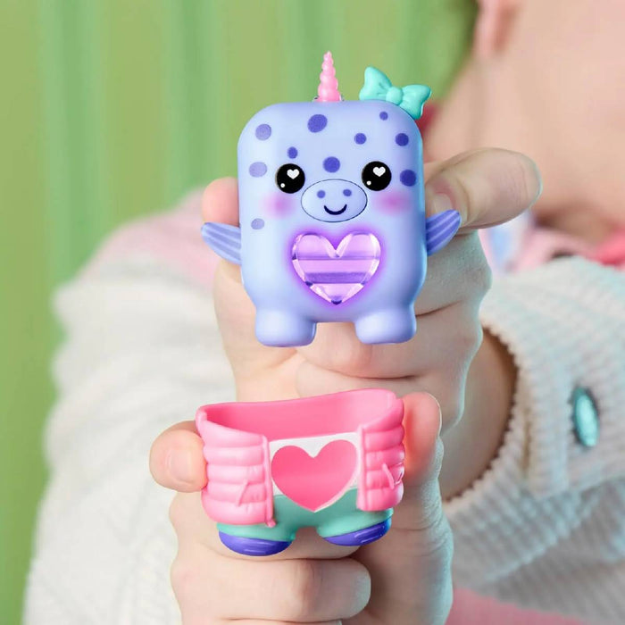 HASBRO Nano-Mals Blubby Il Narvalo Cucciolo Elettronico - G2214