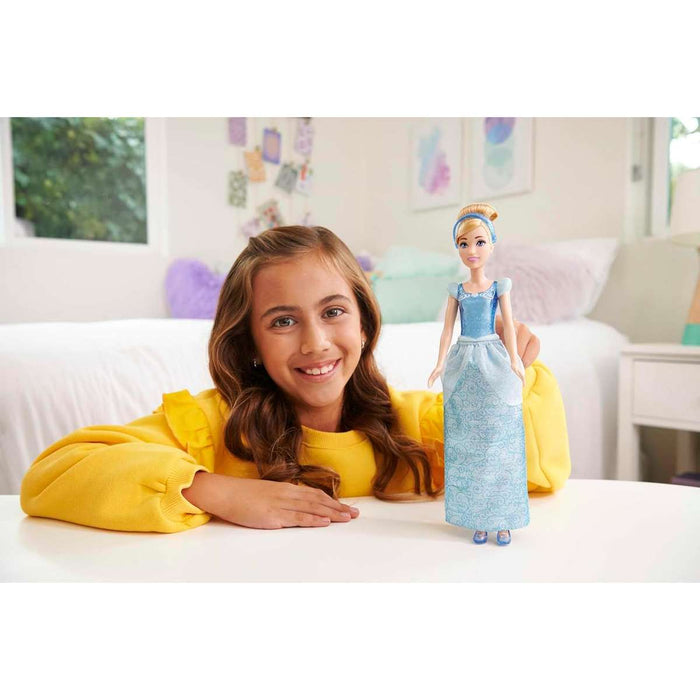 MATTEL Disney Princess Cenerentola - HLW06