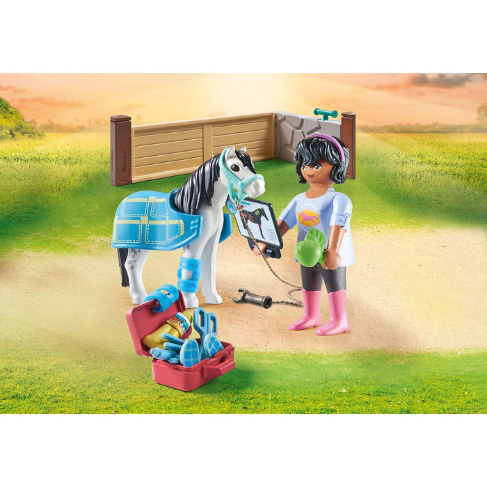 PLAYMOBIL Veterinaria Dei Cavalli - 71497