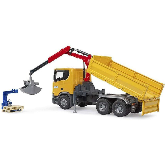 BRUDER Camion Da Cantiere Scania Super 560R Con Gru E 2 Pallet - 03551